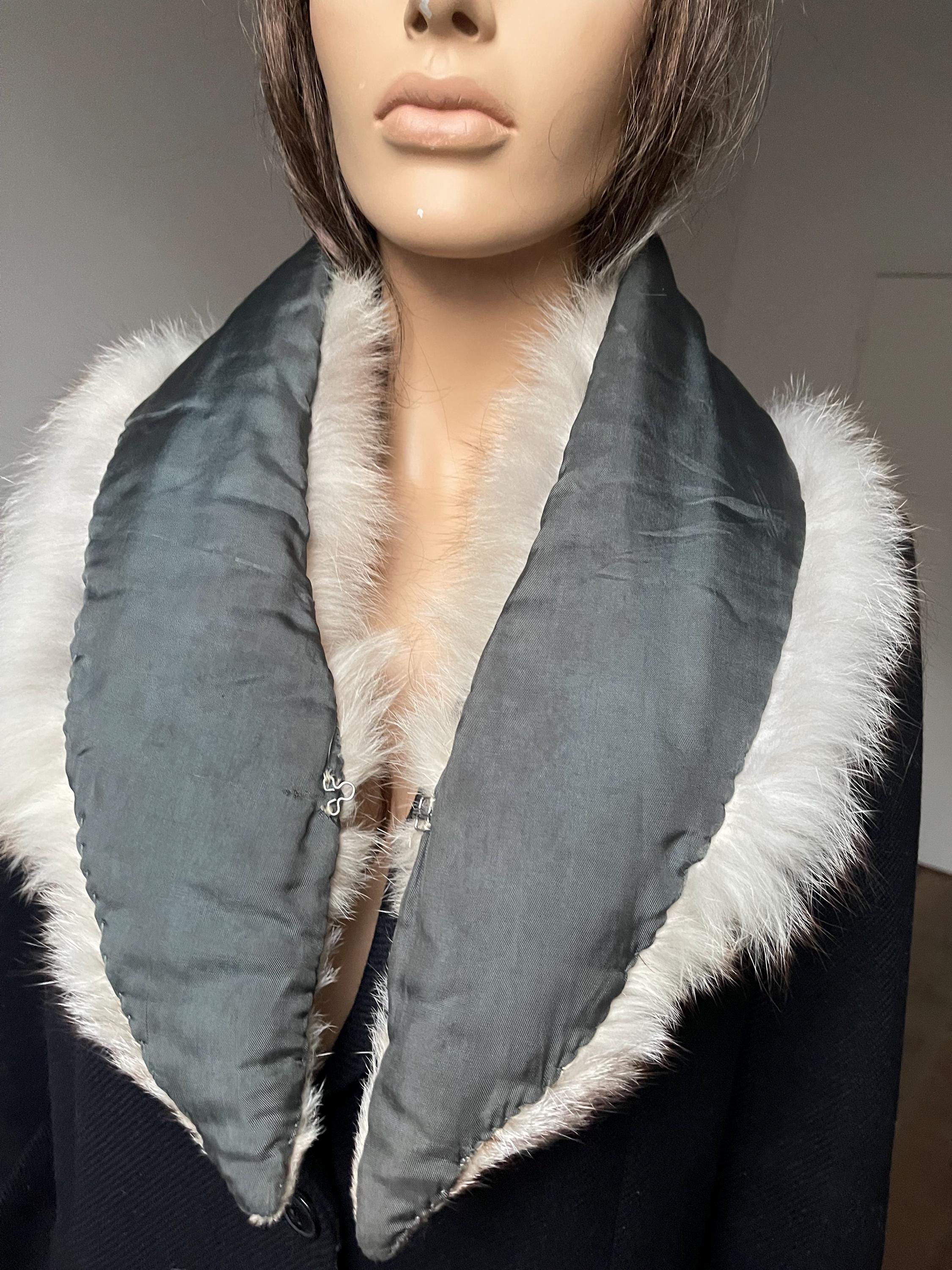 Beige Polar Fox Fur Collar