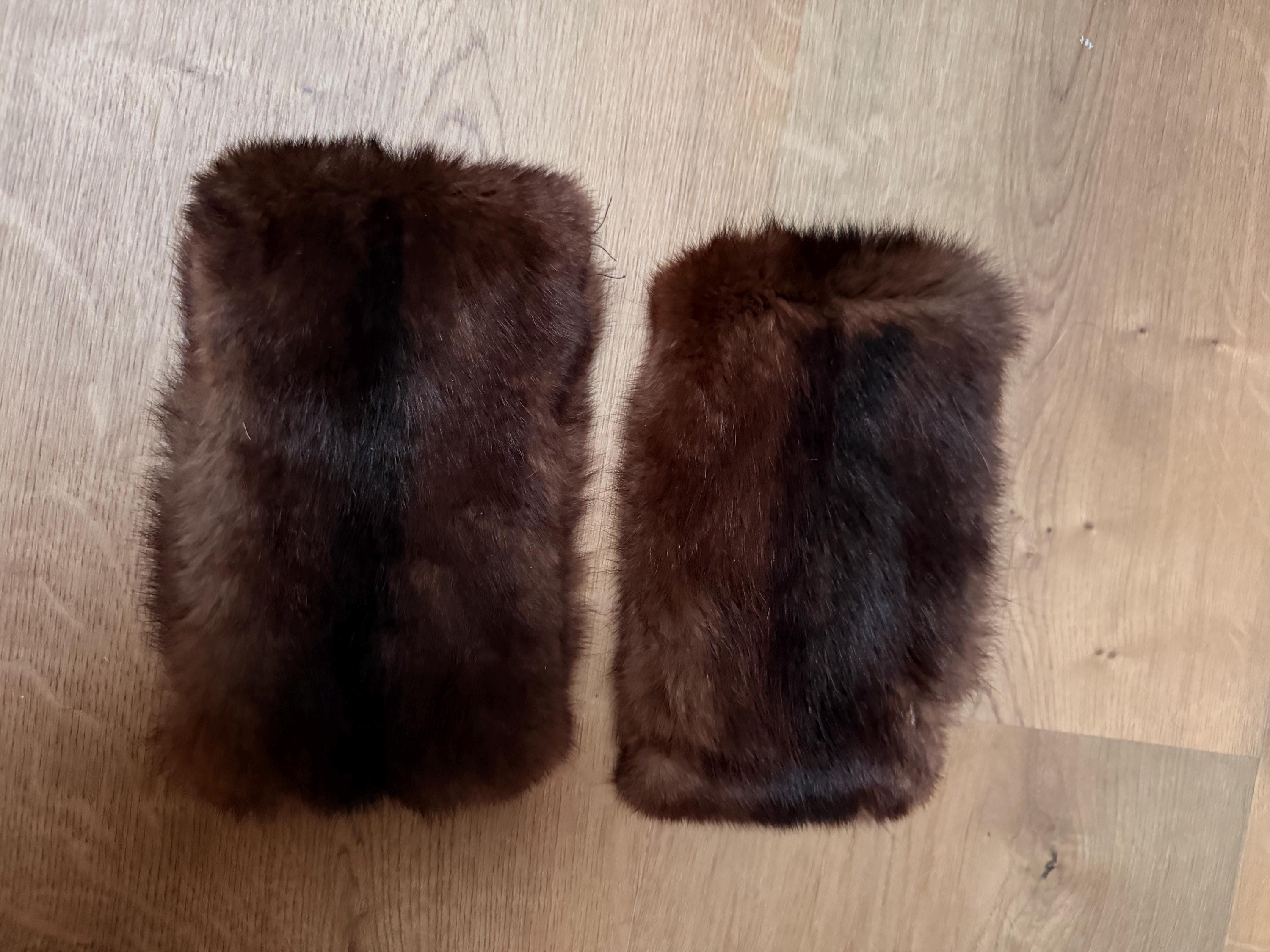 Set Brown Fur Collar & Cuffs