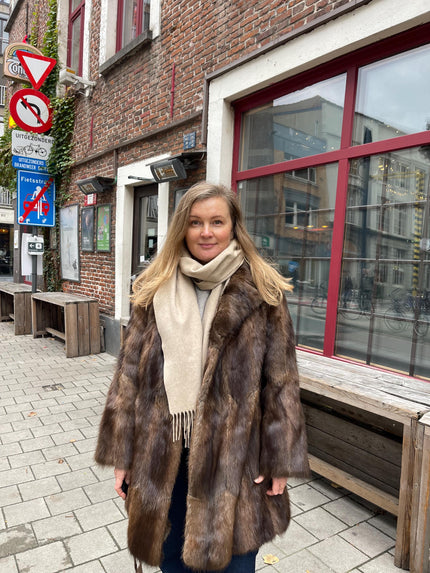 Muskrat Fur Coat  - L