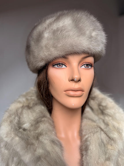 1980s sapphire mink fur hat made from genuine full-pelt mink