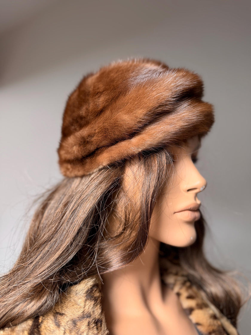 1990s pastel mink fur beret
