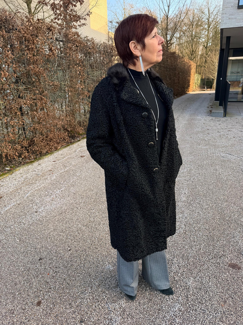 Black Lamb & Mink Fur Coat – S-M