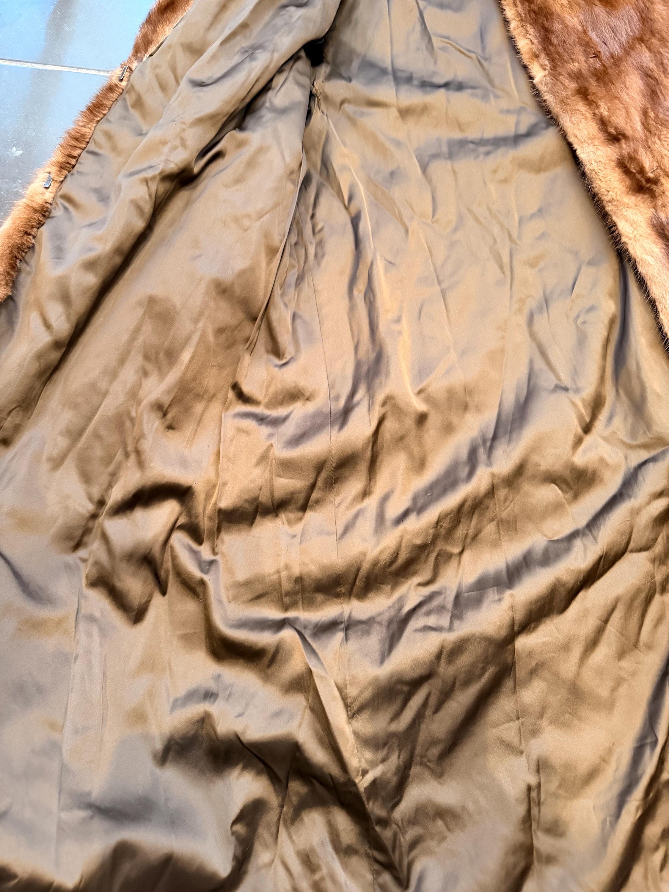 Golgen Mink Fur Coat - L-XL
