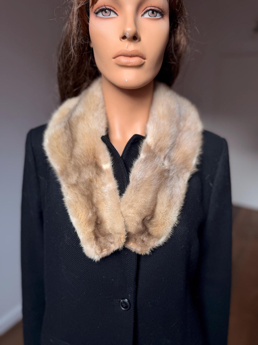 Sapphire Mink Fur Collar