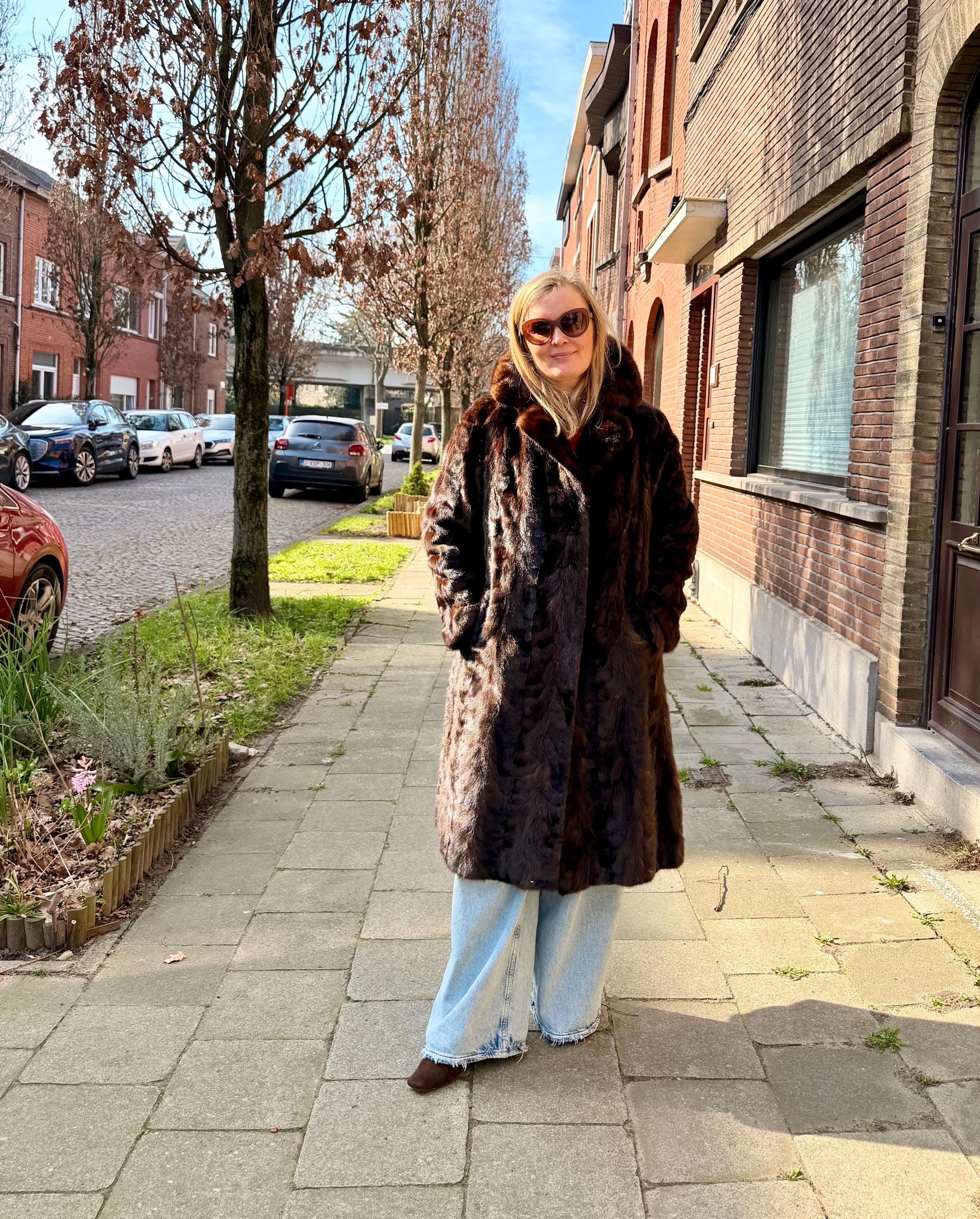 Brown Mink Fur Coat – M-XL
