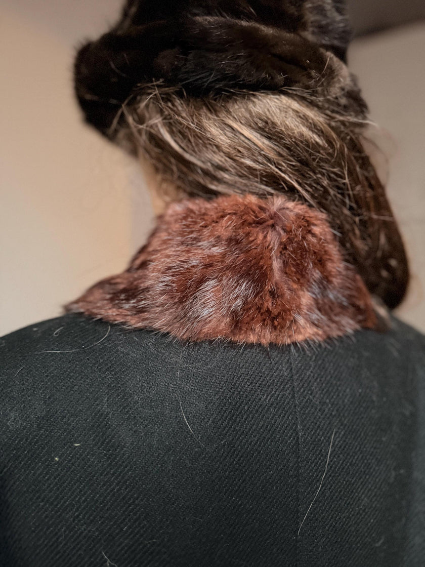 Set Brown Fur Collar & Cuffs