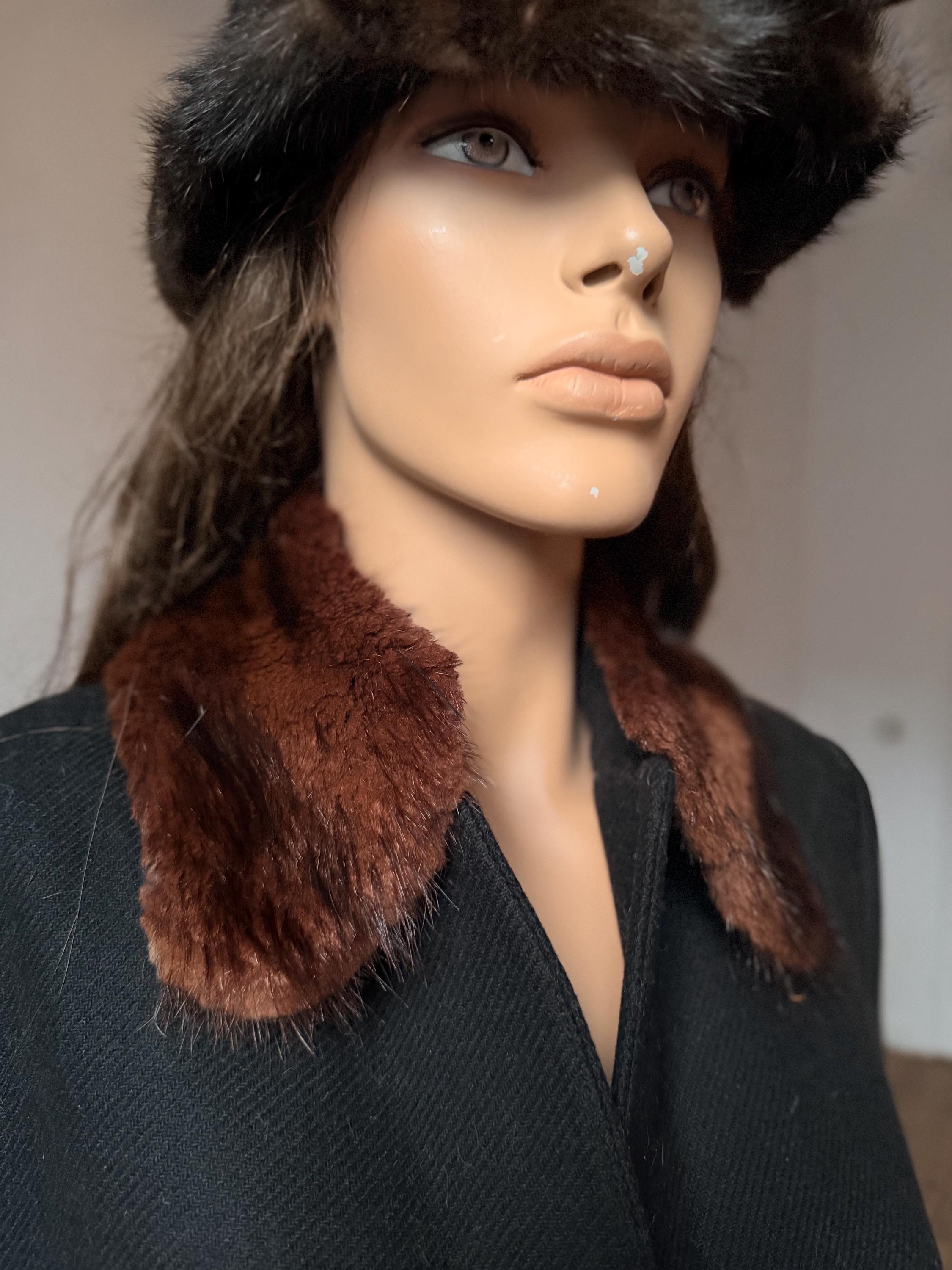 Set Brown Fur Collar & Cuffs