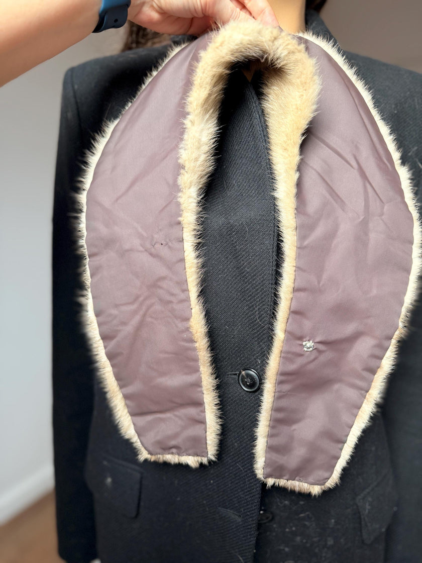 Sapphire Mink Fur Collar
