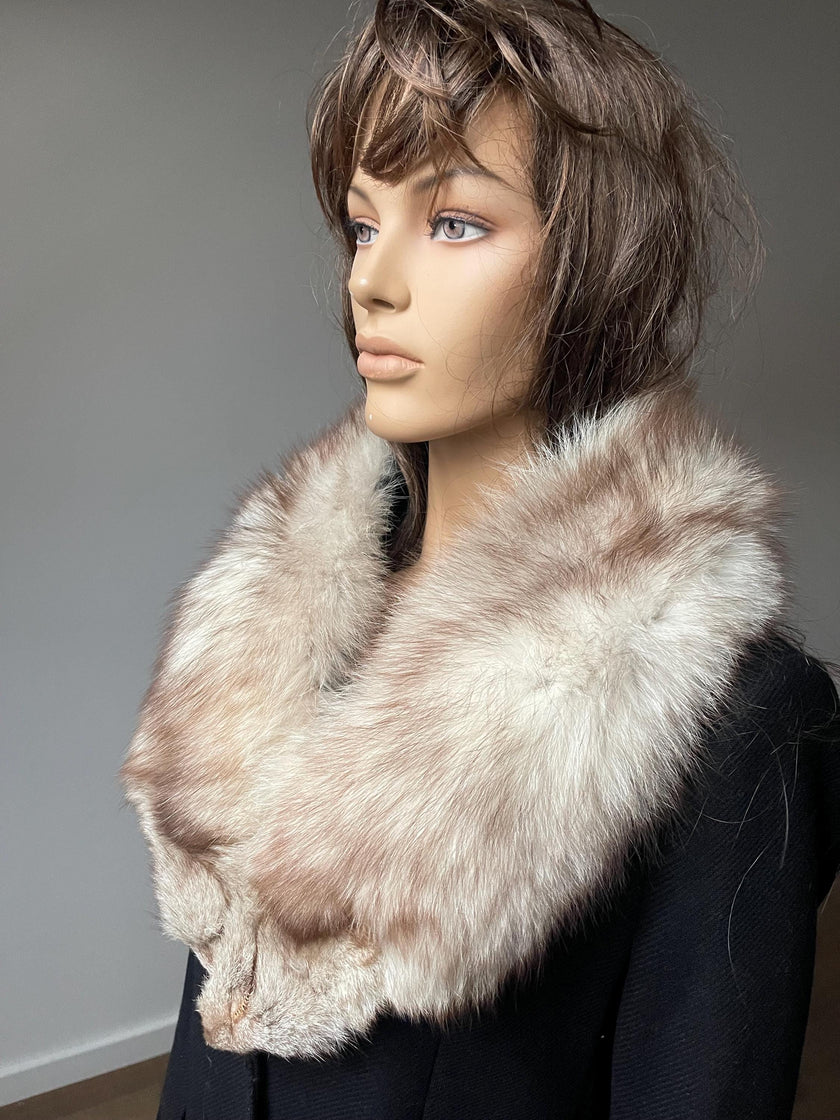 Beige Polar Fox Fur Collar