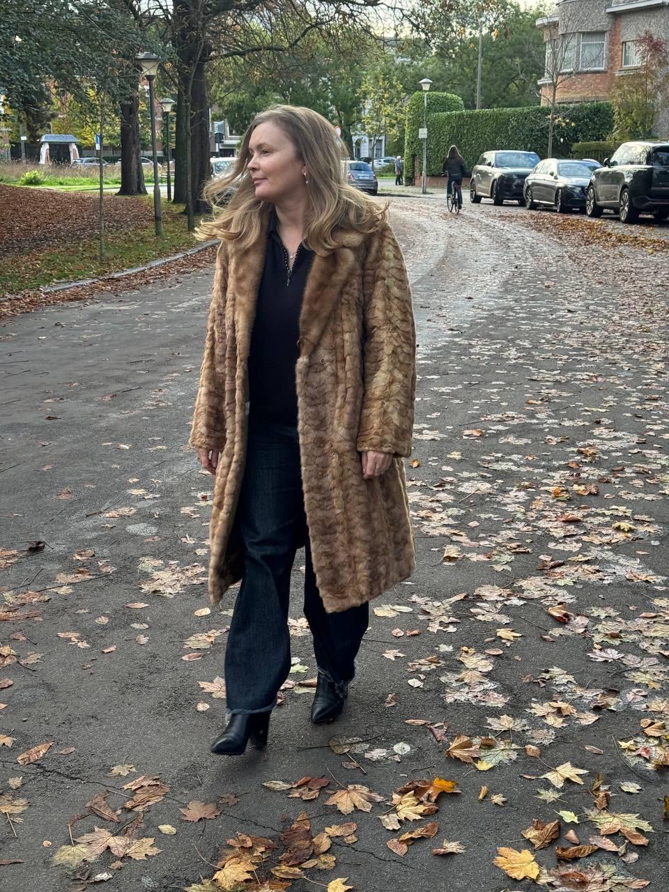 Long Beige Mink Fur Coat - L-XL