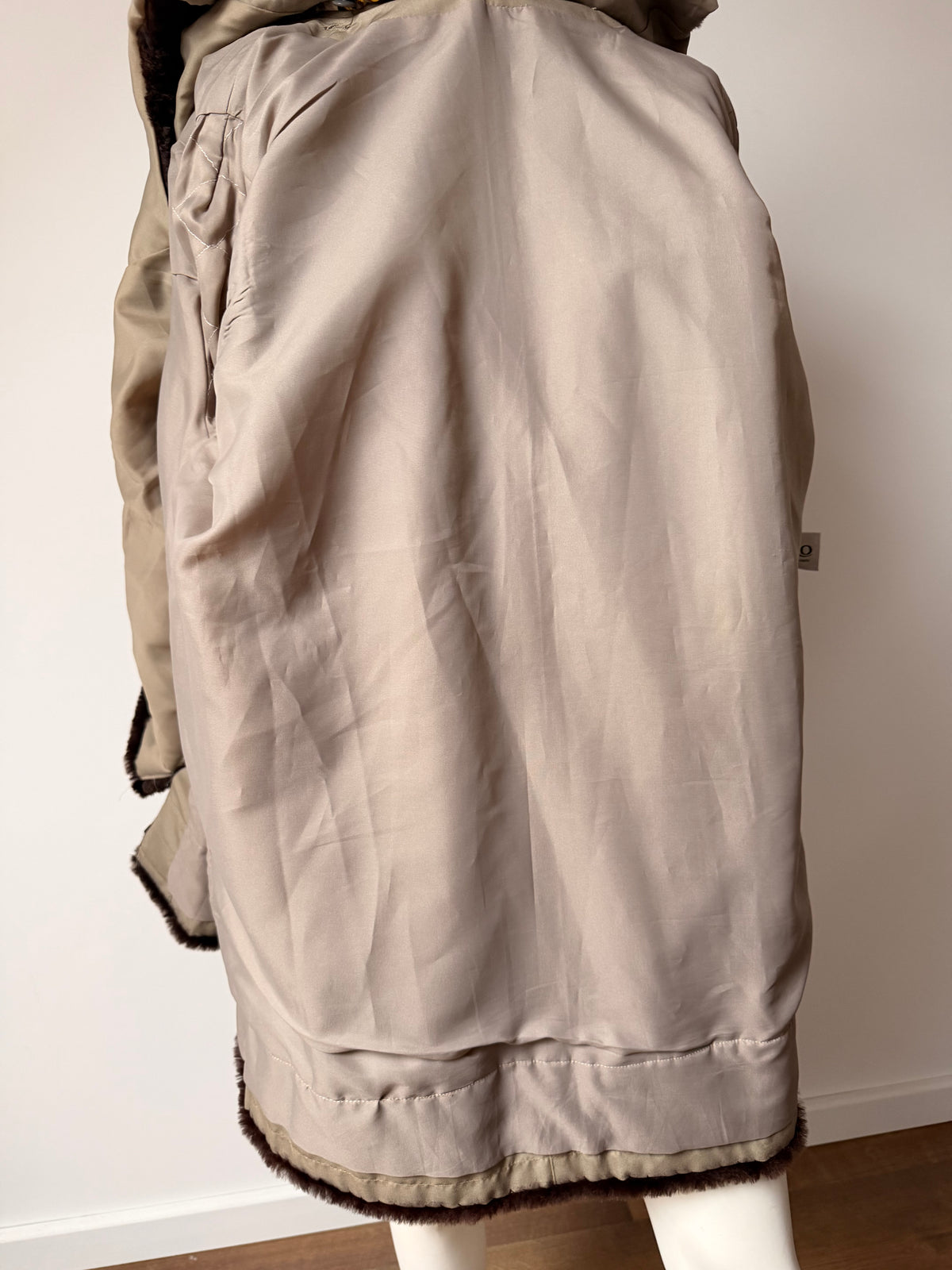 Fur Lined Parka Jacket - M-L