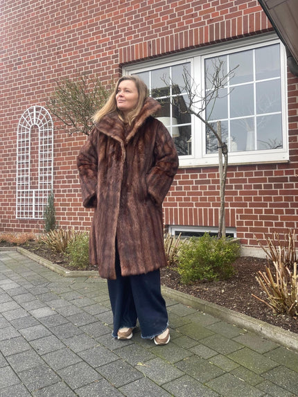 Brown Muskrat Fur Coat - Size L-2XL