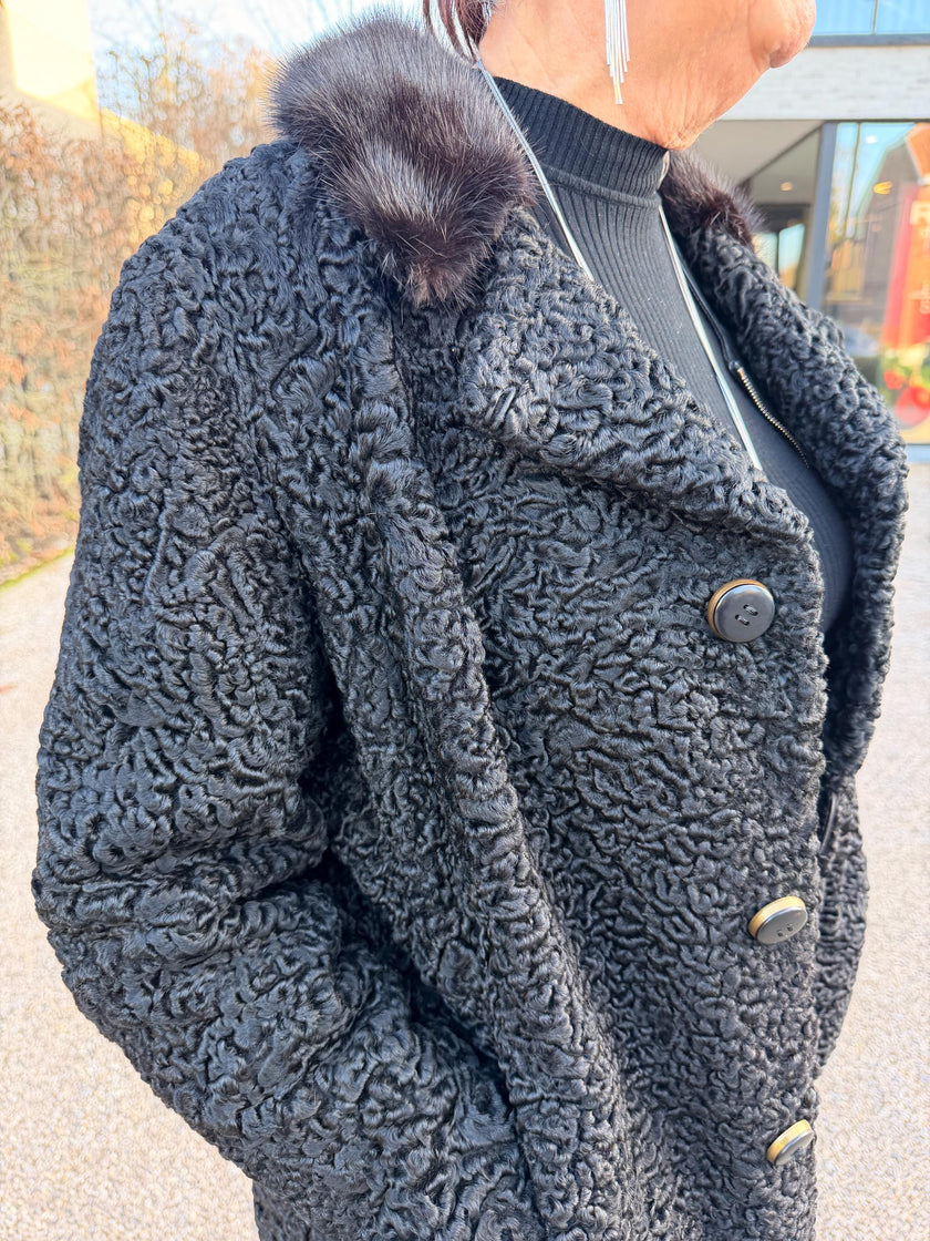 Black Lamb & Mink Fur Coat – S-M