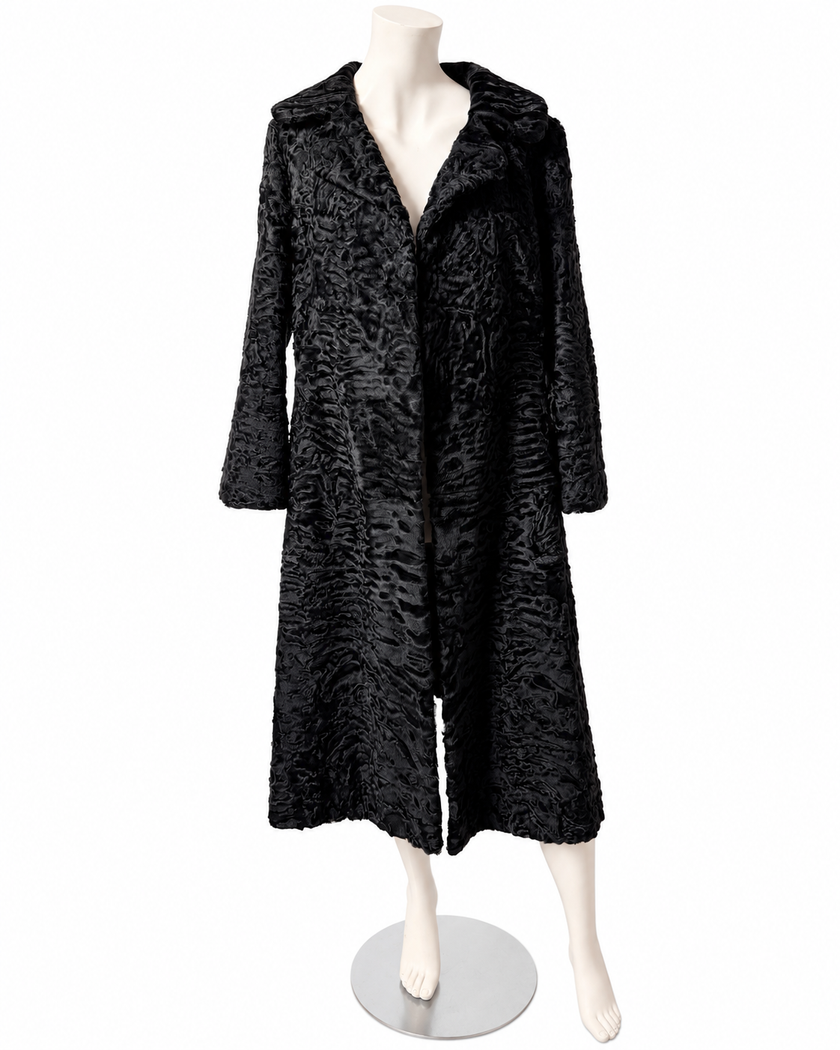 Vintage black lamb fur coat for women in genuine lightweight fur