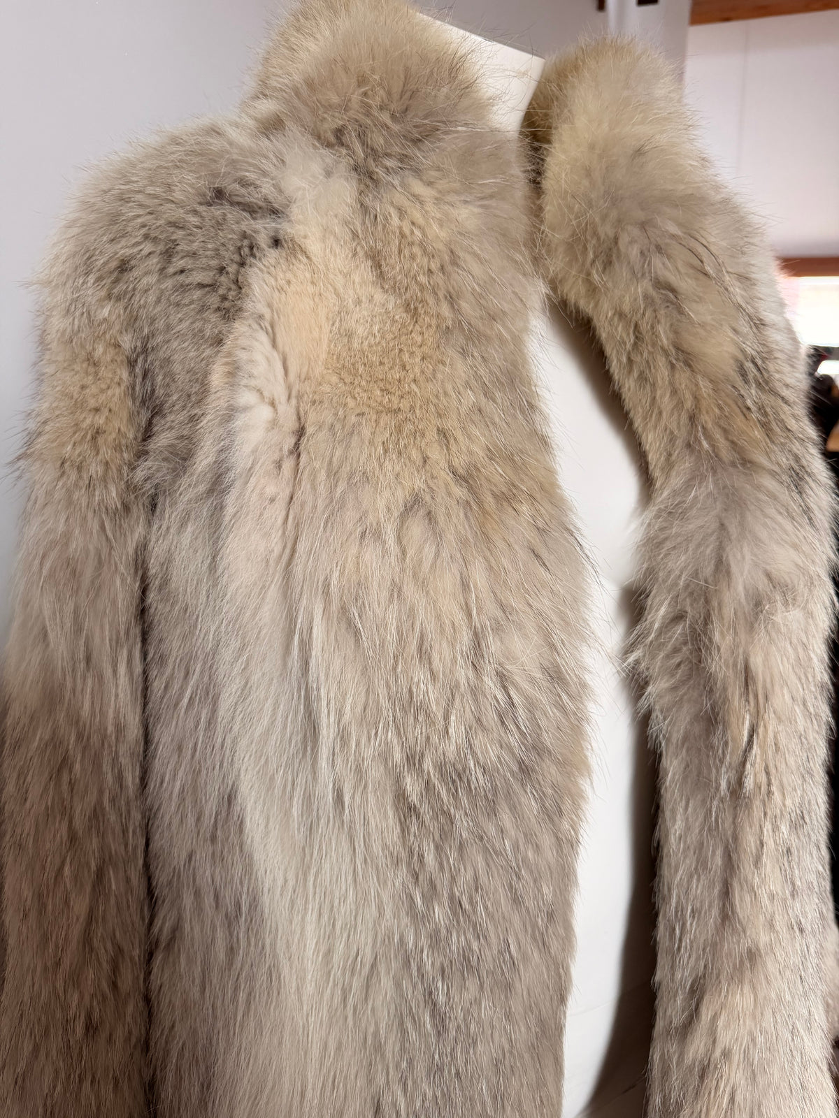 Coyote Fur Jacket - L