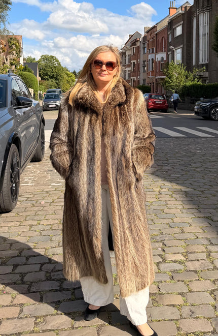 Luxury vintage raccoon fur winter coat size L