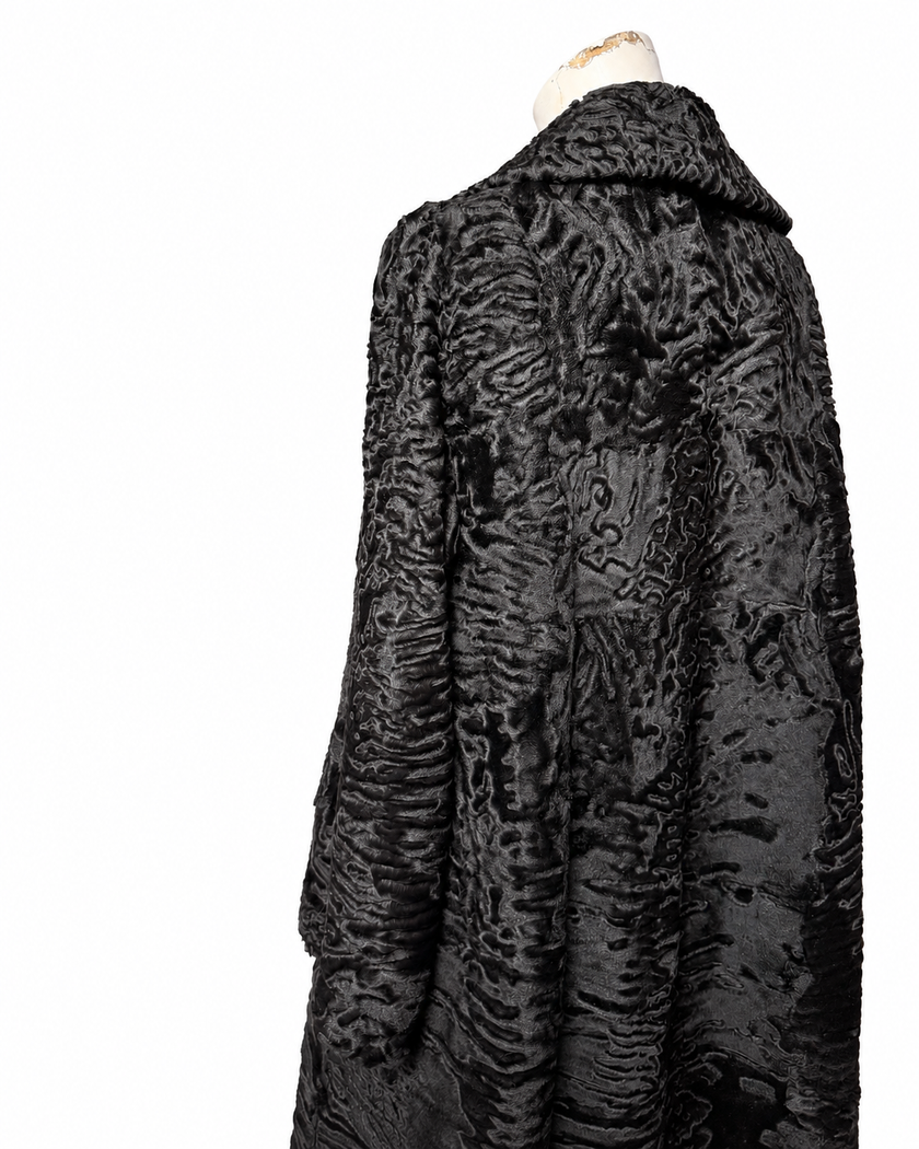 Black Long Lamb Fur Coat - L