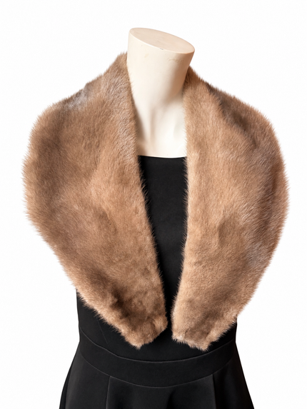 Vintage beige pastel mink fur collar with fabric lining, made from genuine mink fur, 100 cm long