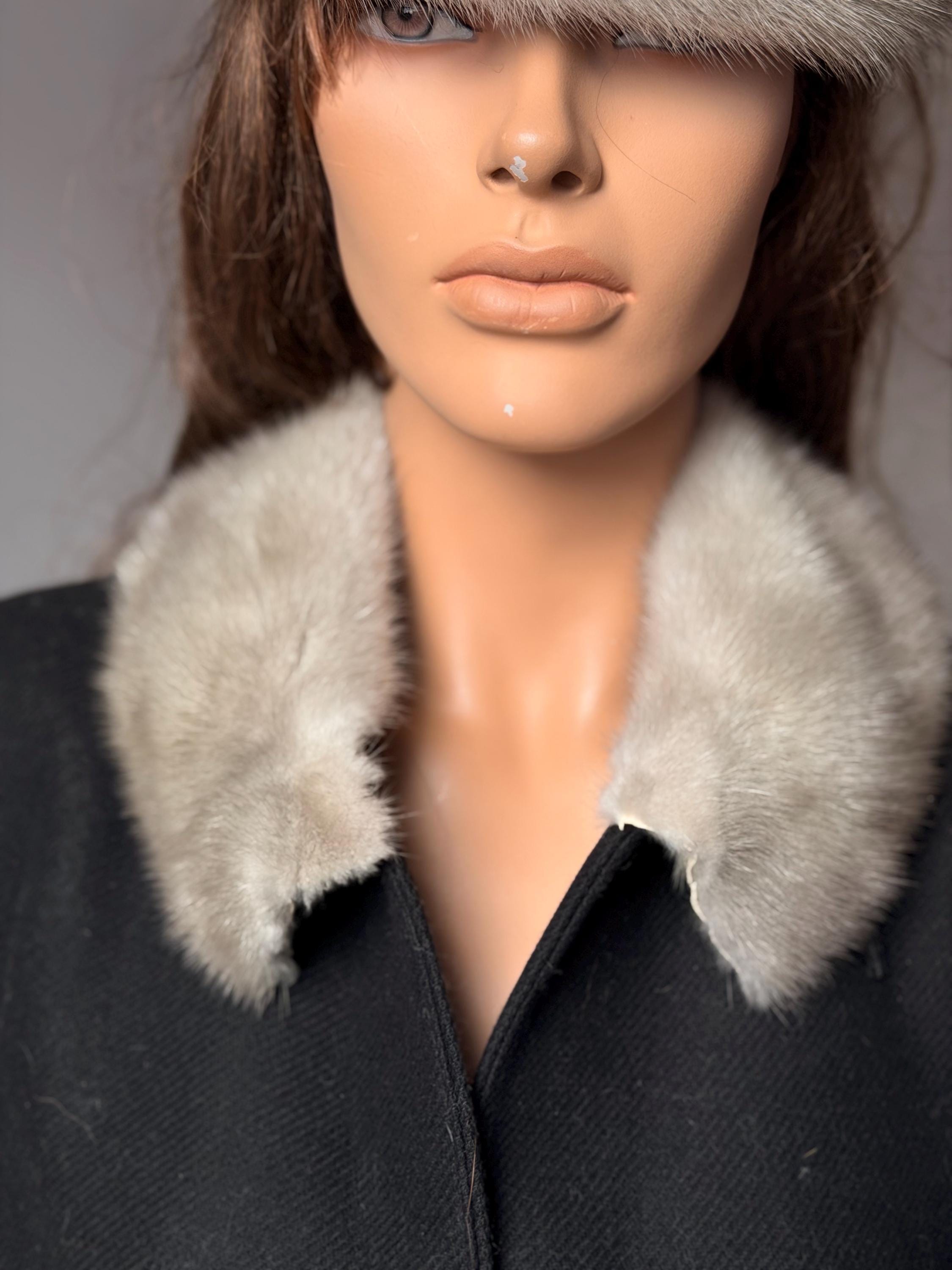 Sapphire Mink Fur Collar