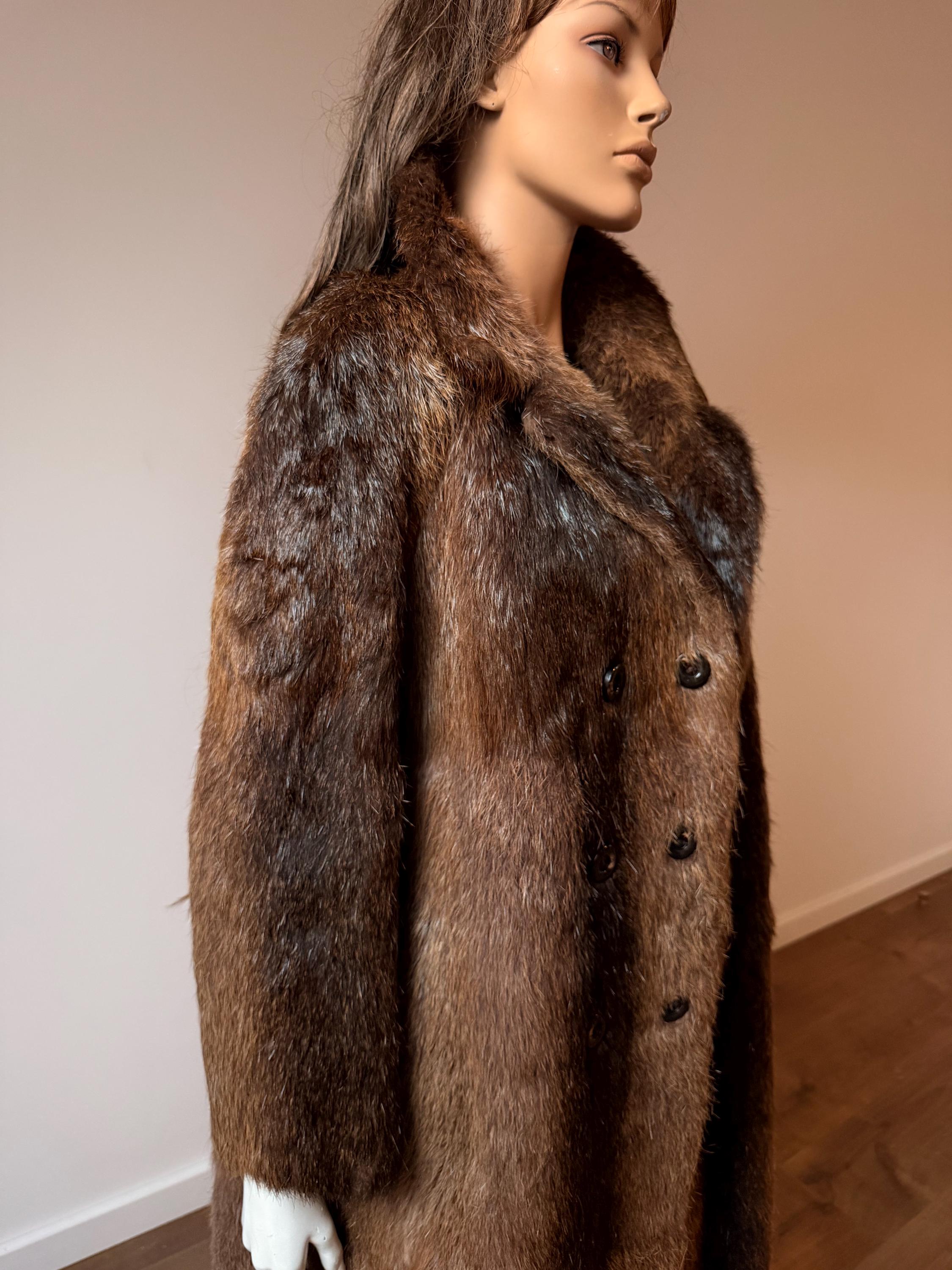 Long Beaver Fur Coat - L-XL