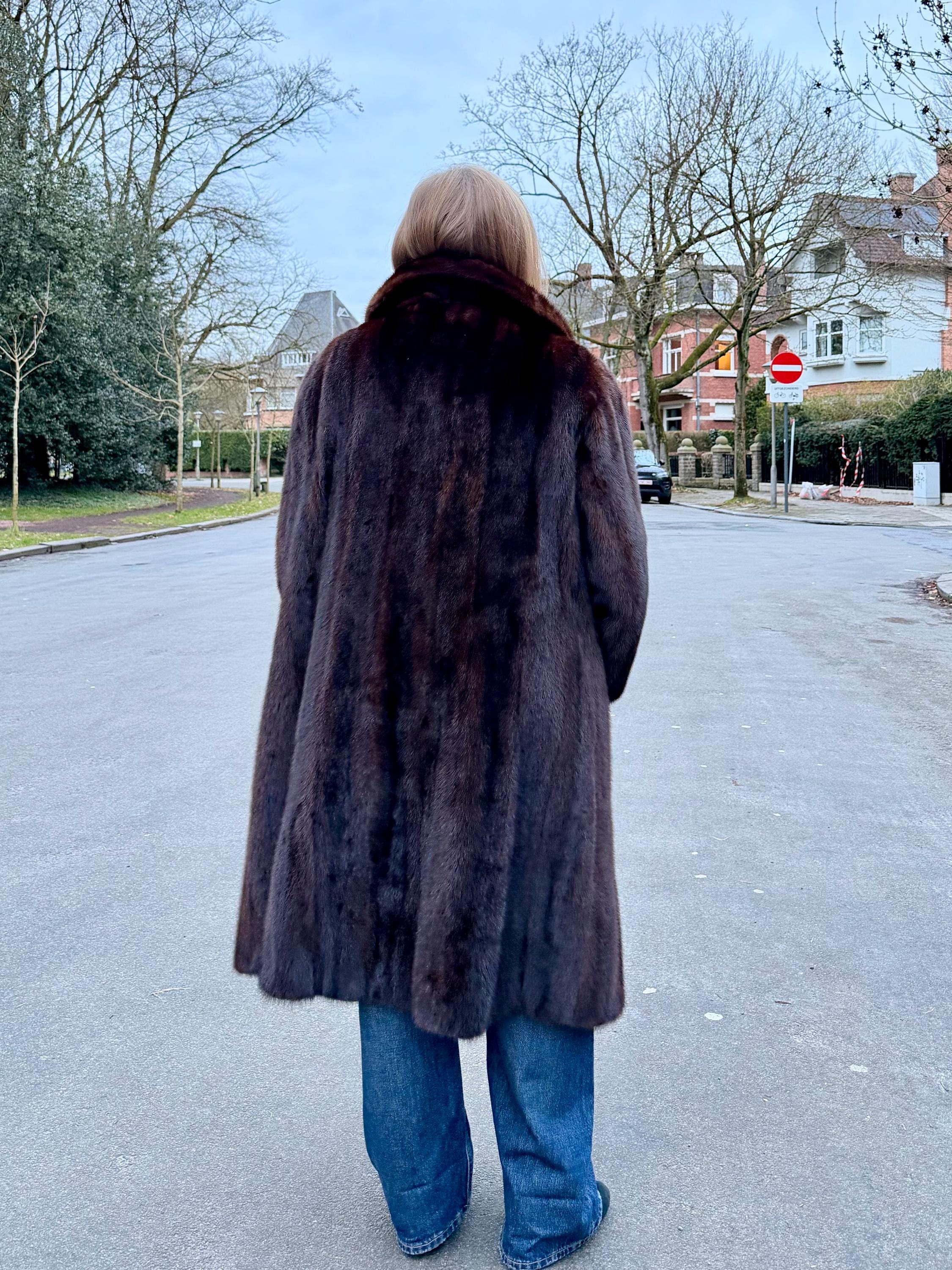 Brown Mink Fur Coat – 2X-4X