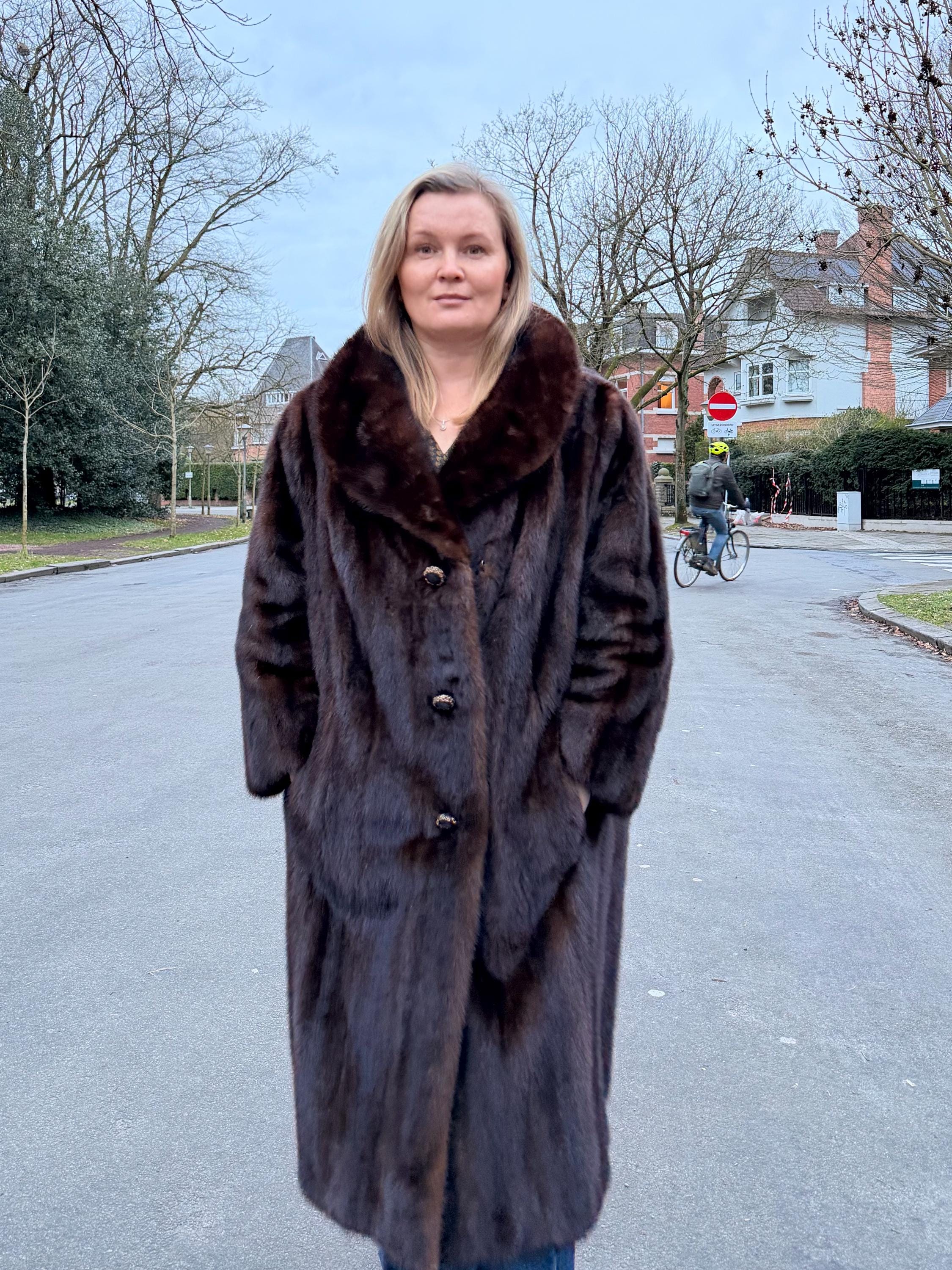 Brown Mink Fur Coat – 2X-4X
