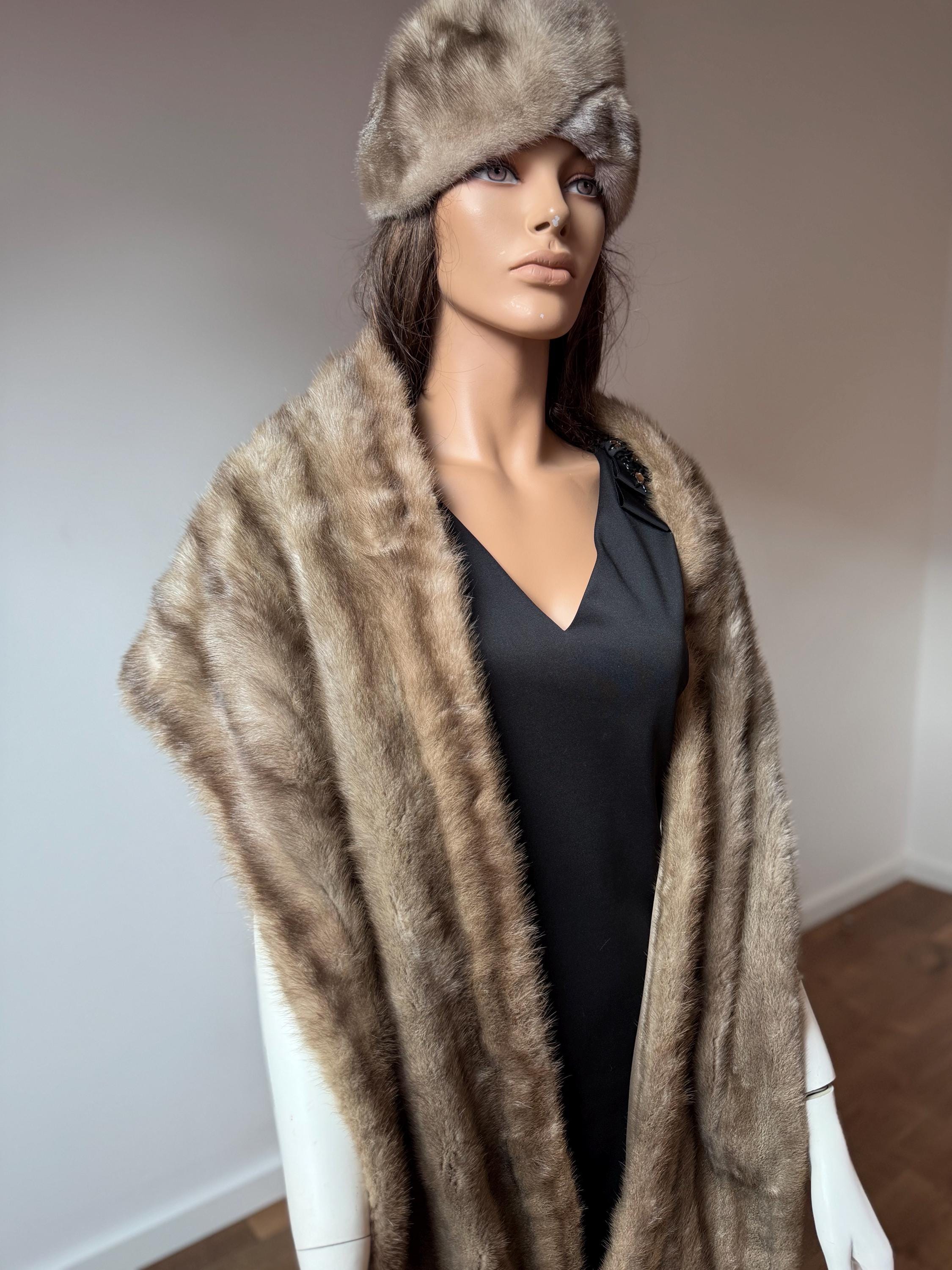 Sapphire Mink Fur Stole