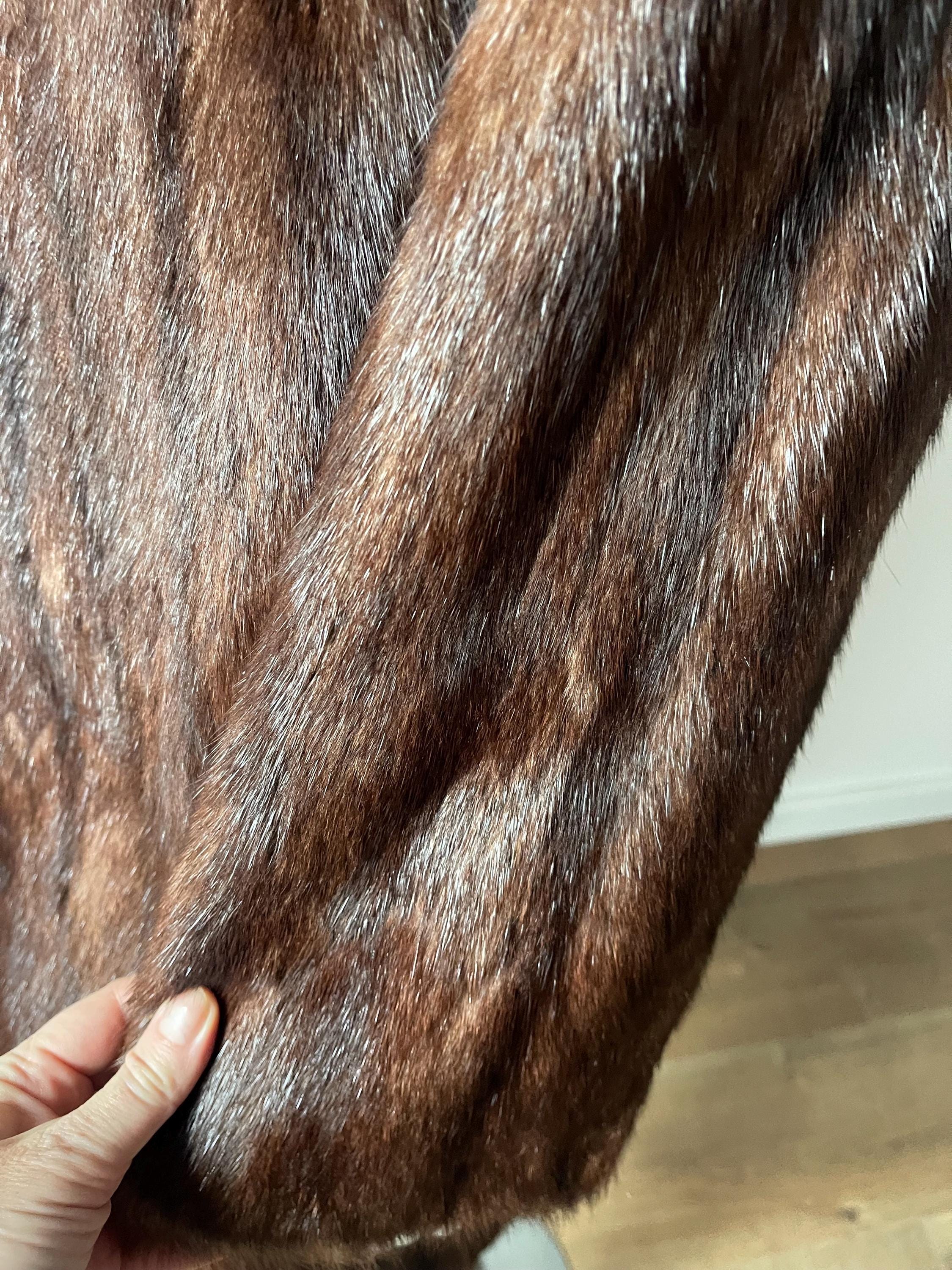 Brown Muskrat Fur Coat - Size L-2XL