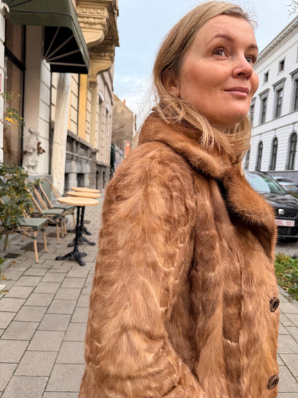 Golgen Mink Fur Coat with buttons - M