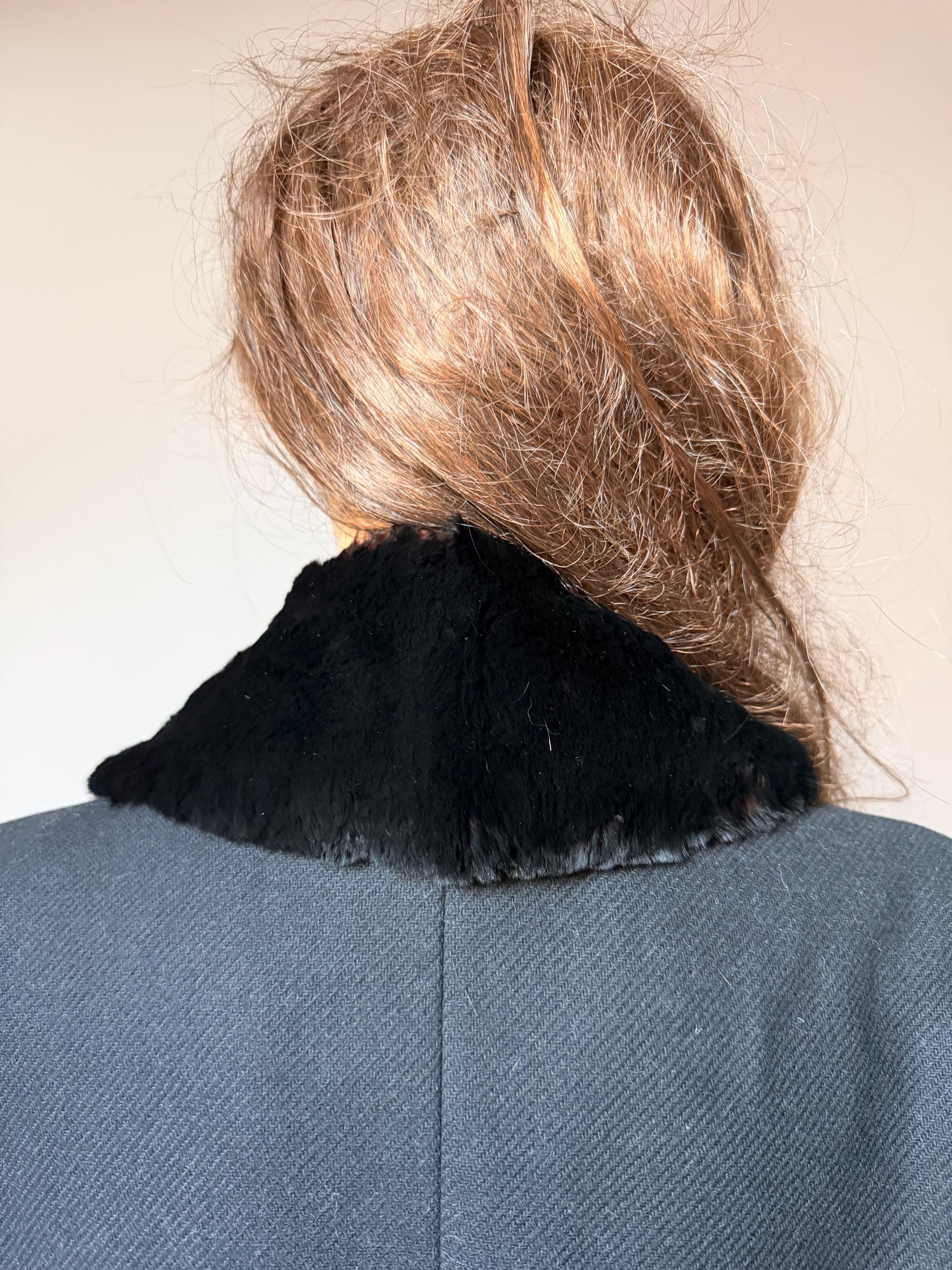 Black Sheepskin Fur Collar