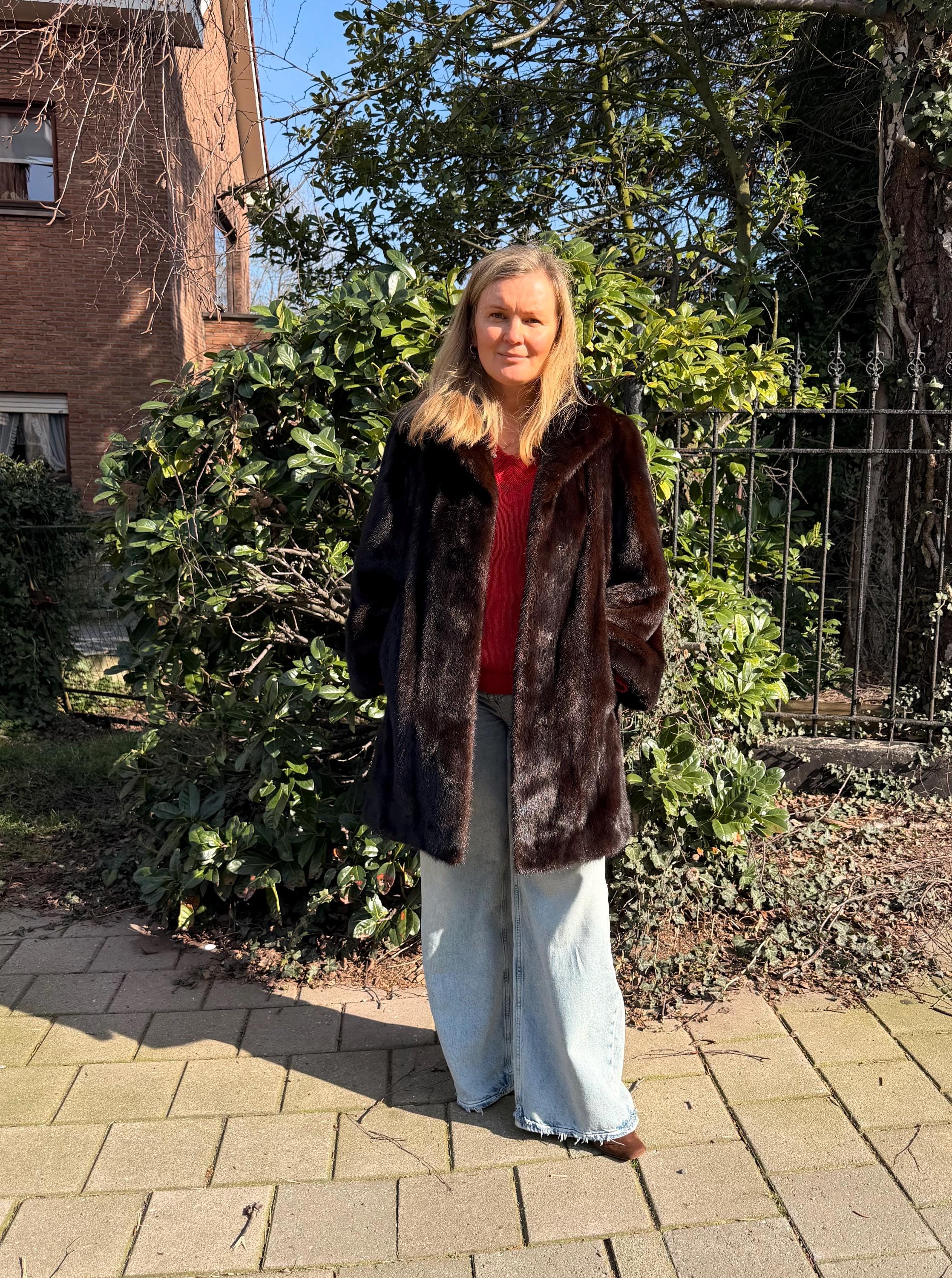 Brown Mink Fur Coat – L-XL