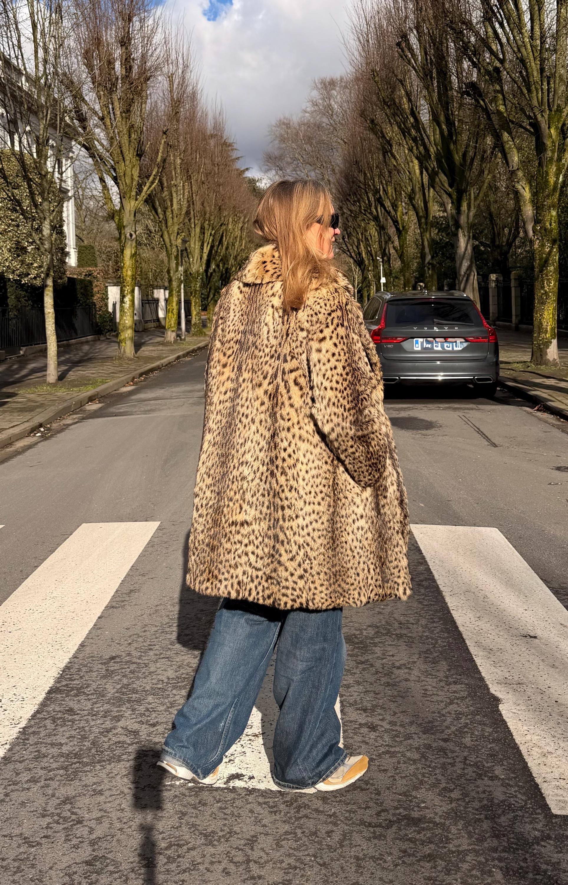 Leopard Print Fur Coat – M–L