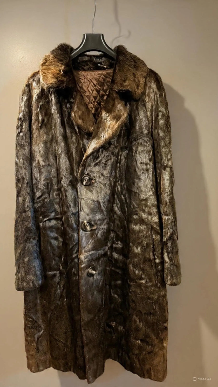 Otter Men's Fur Coat - M