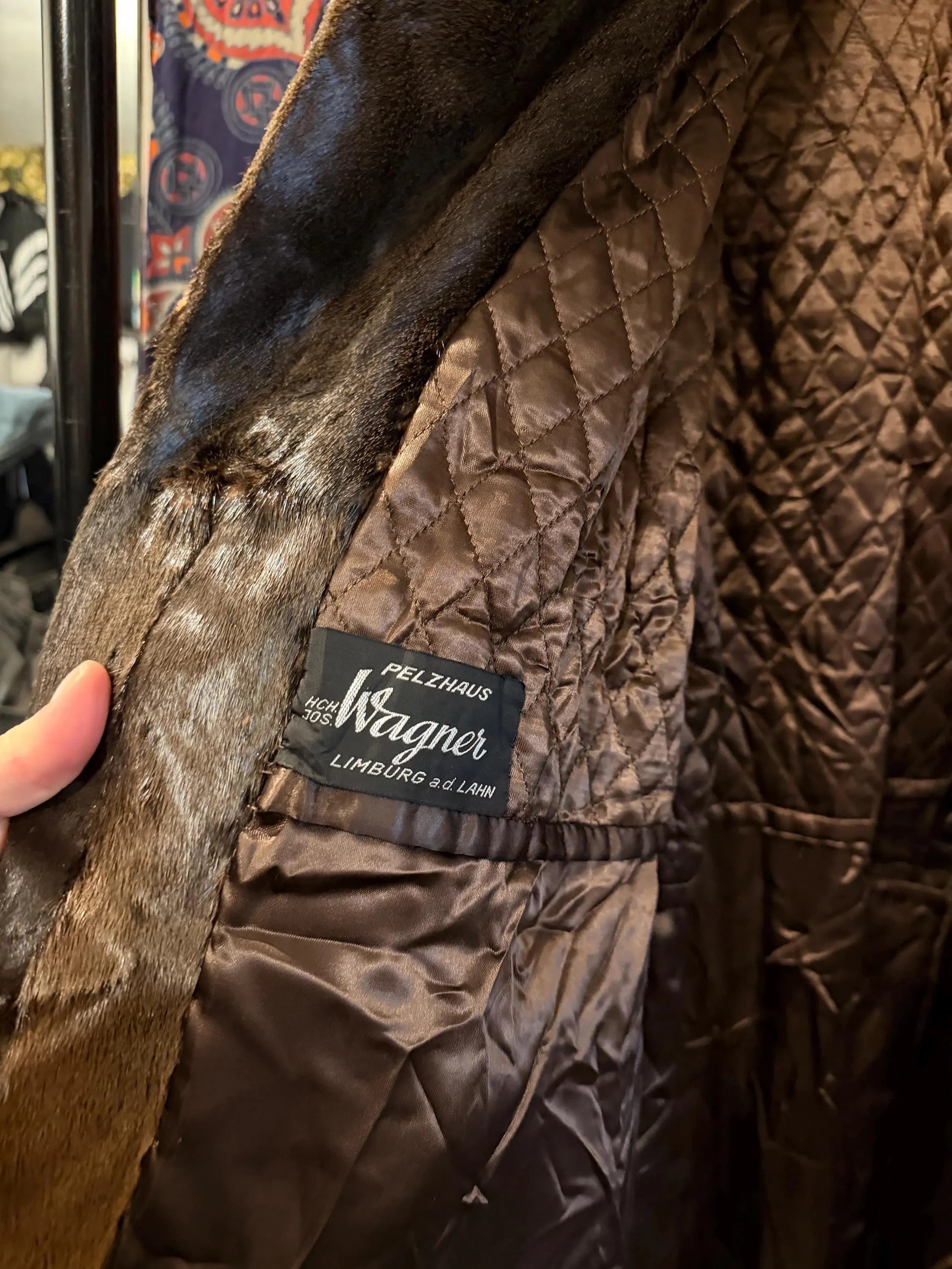 Otter Men's Fur Coat - M