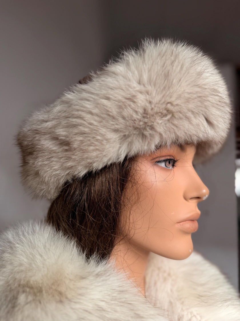 Vintage white polar fox roller fur hat with lamb fur top