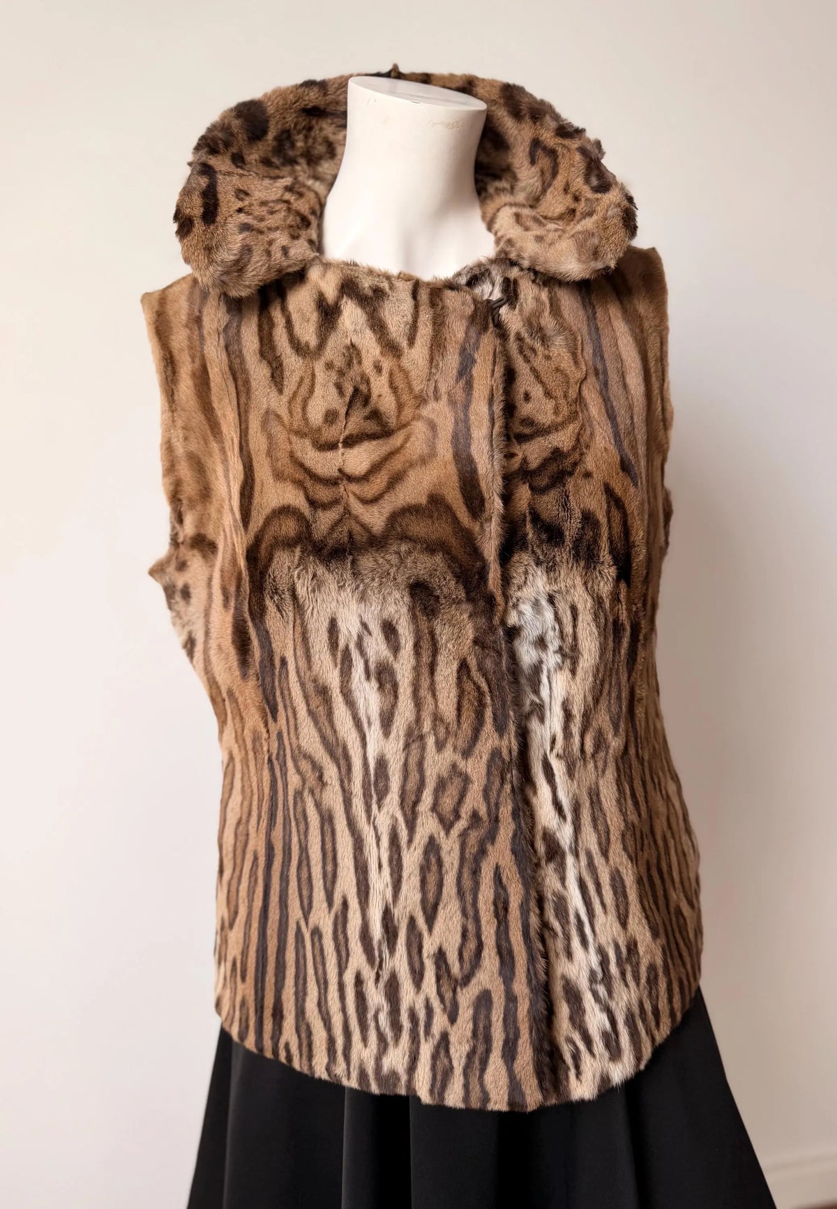 Leopard Print Fur Vest – S