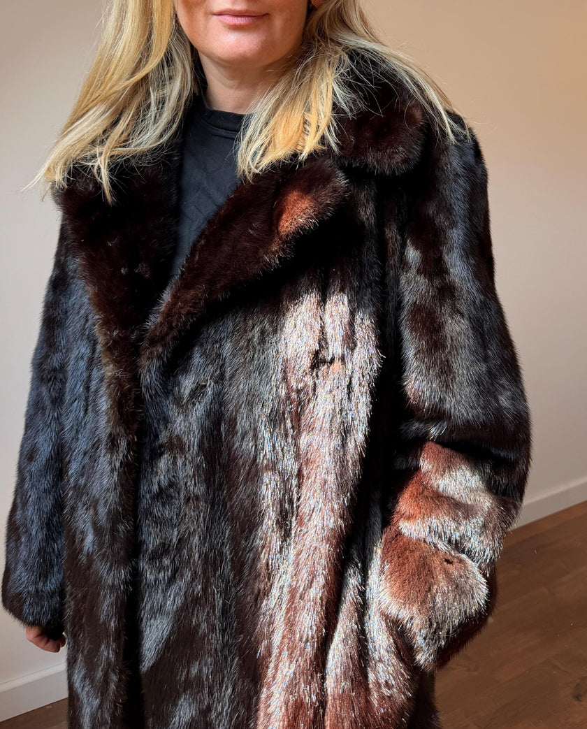 Vintage Brown Mink Fur Coat – Size L-2X,  Luxury Fur