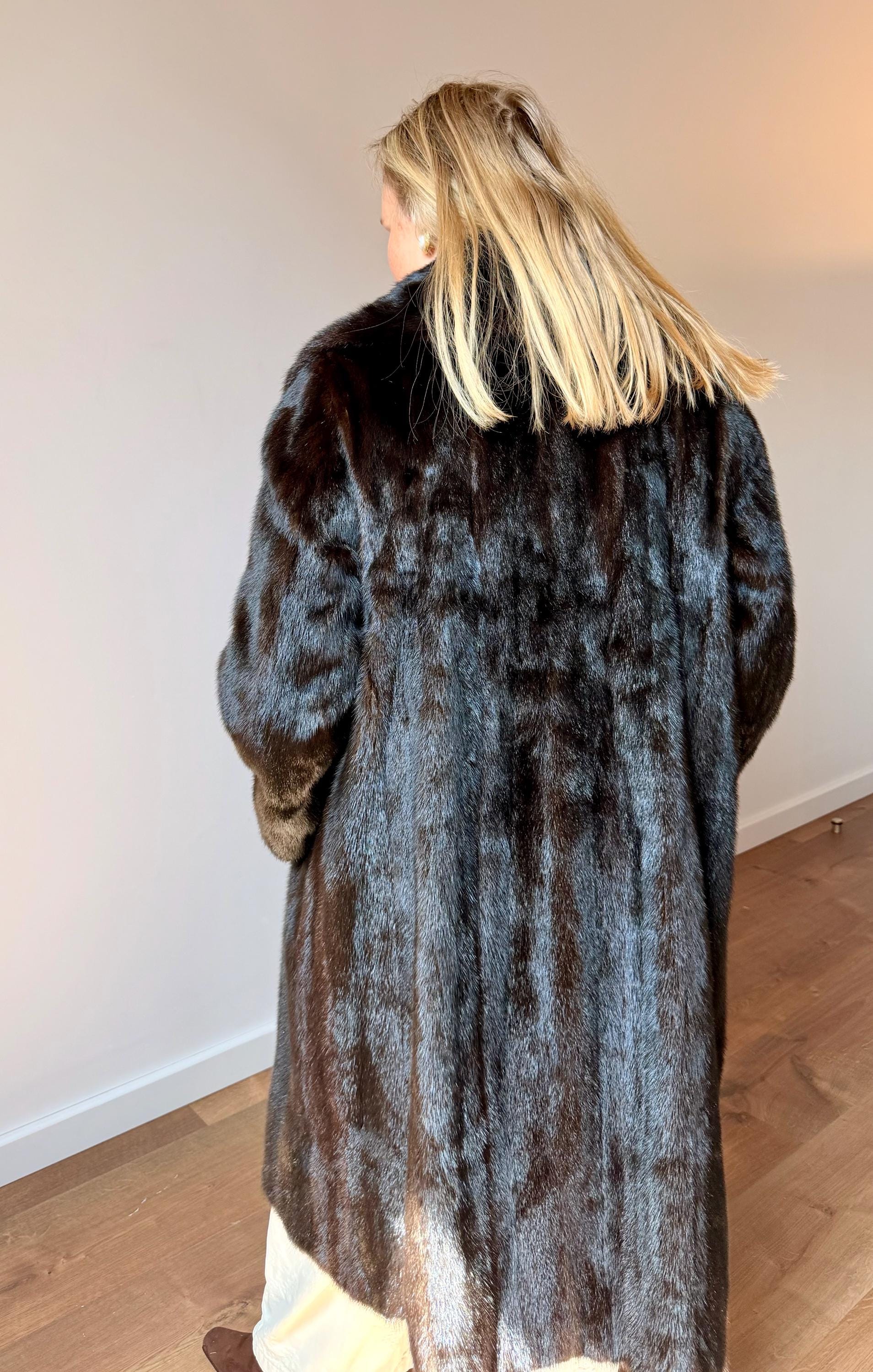 Vintage Brown Mink Fur Coat – Size XL-2X, Luxury Real Furs Winter Jacket