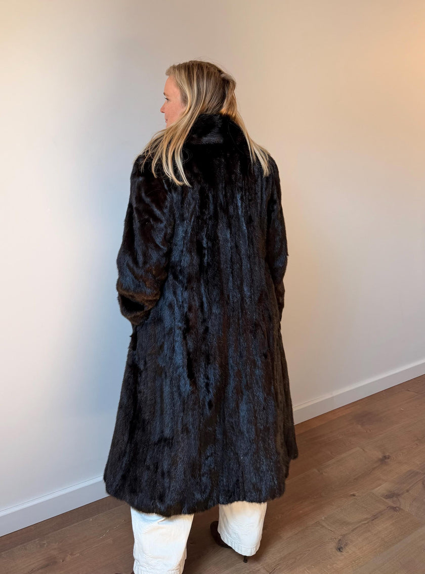 Vintage Brown Mink Fur Coat – Size L-2X,  Luxury Fur